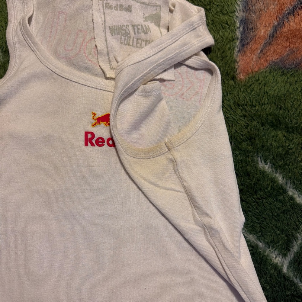 XS Red Bull Tank - Picture 4 of 5